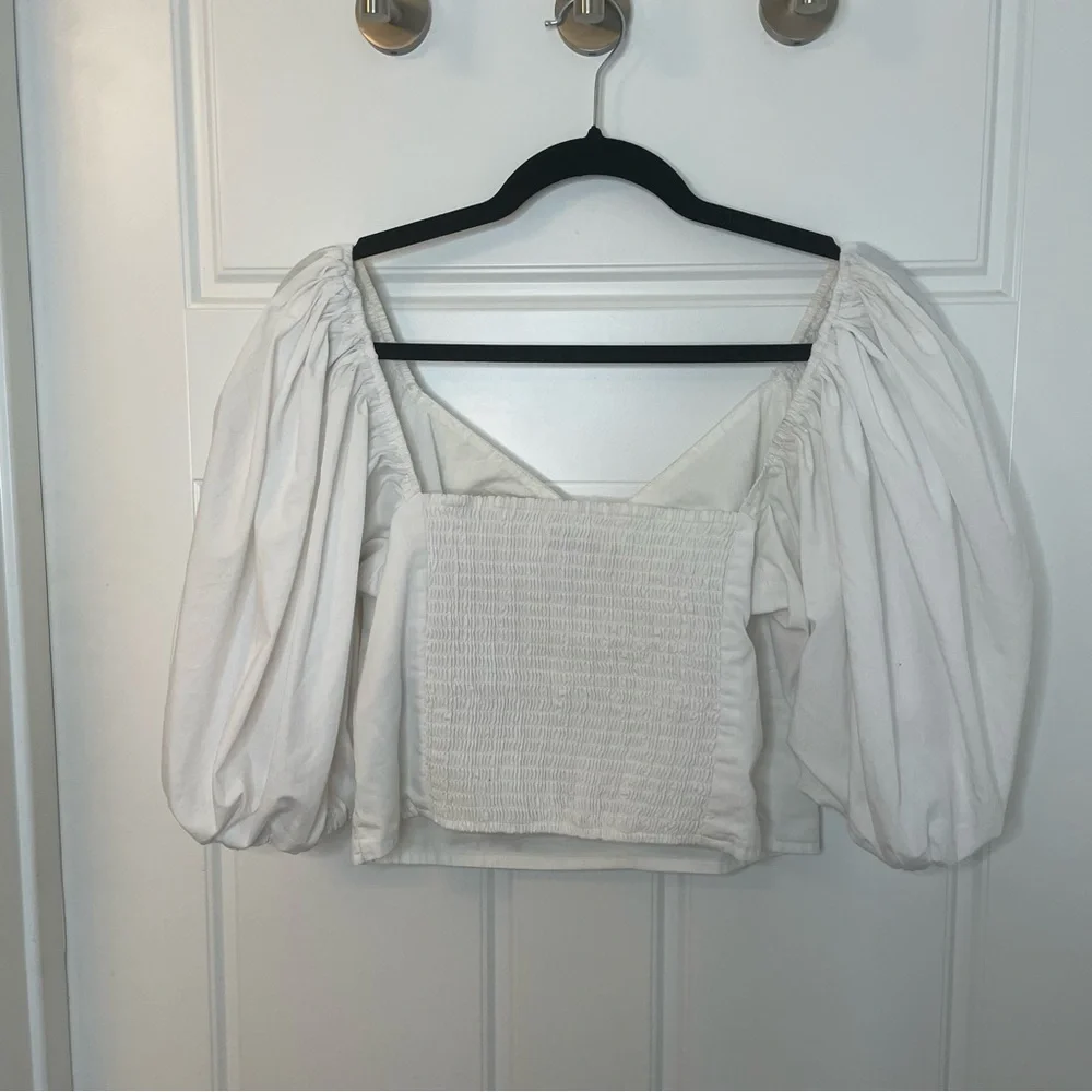 A&F Abercrombie 3/4 Puff Sleeve Women's Top Blouse M white chic - Picture 5 of 8